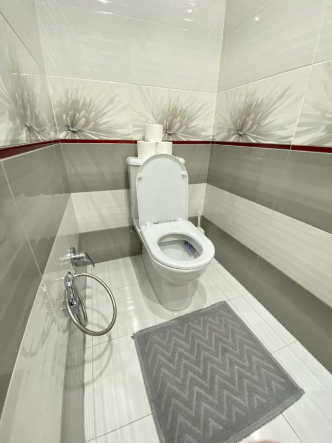 Two Bedroom Large Apartment In Кишинёв Экстерьер фото